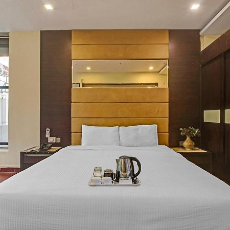 海得拉巴 Oyo Townhouse 707 Grand Krishna酒店 外观 照片