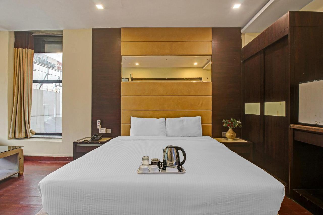 海得拉巴 Oyo Townhouse 707 Grand Krishna酒店 外观 照片