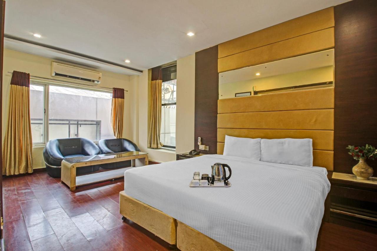 海得拉巴 Oyo Townhouse 707 Grand Krishna酒店 外观 照片